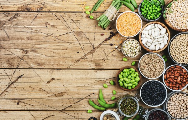 Quels légumes perpétuels sont adaptés pour un potager urbain peu ensoleillé ?